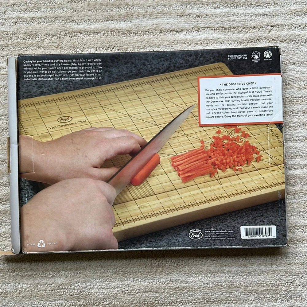 Fred OBSESSIVE CHEF Cutting Board Bamboo Cutting Board 9” x 12”
